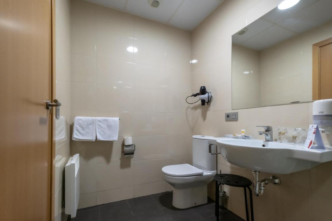 Hotel Abades Via Norte Міранда-де-Ебро Екстер'єр фото