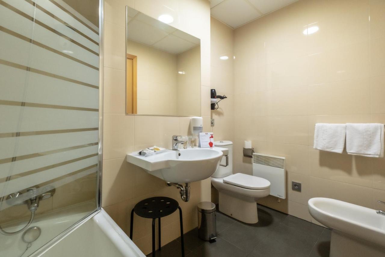 Hotel Abades Via Norte Міранда-де-Ебро Екстер'єр фото