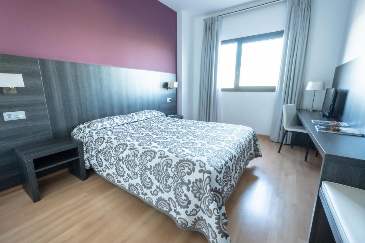 Hotel Abades Via Norte Міранда-де-Ебро Екстер'єр фото